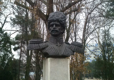 Анапа, Памятник Атаману Безкровному