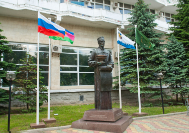 Анапа, Памятник В.А. Будзинскому, Современные, Профессиональные