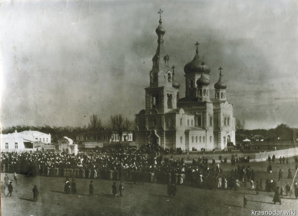 Калининская, Покровский собор