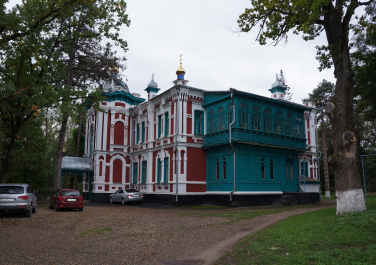 Новокубанск, Дом помещика Щербакова