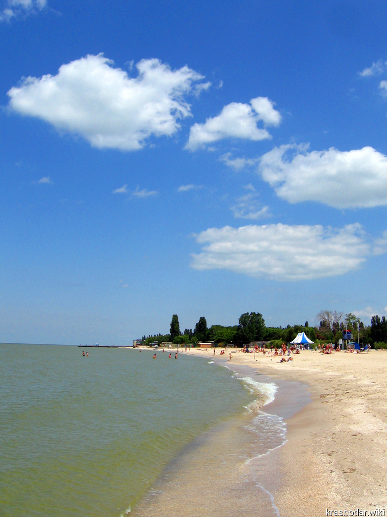 Ейск, Центральный пляж
