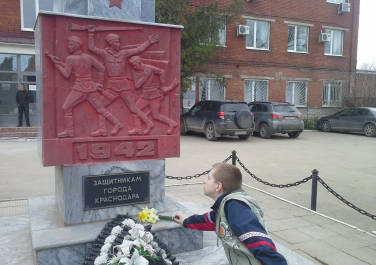 Памятник защитникам Пашковской переправы