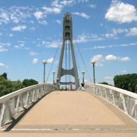 Мост поцелуев (Краснодар)