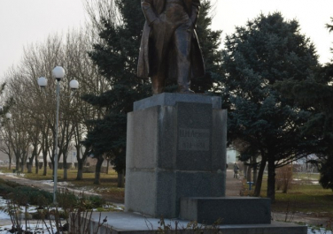 Староминская, памятник В.И.Ленину