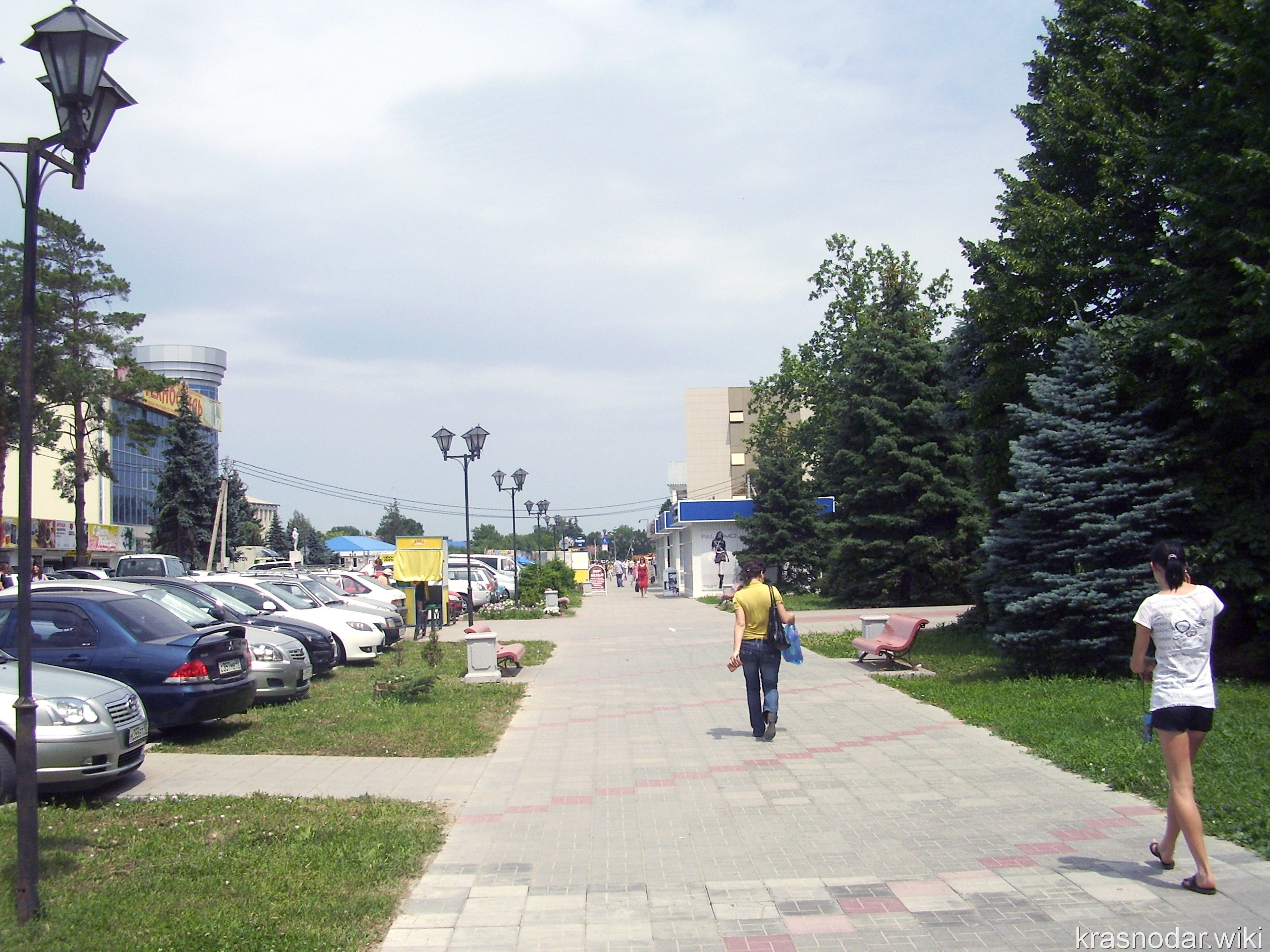 Тимашёвск, аллея Героев