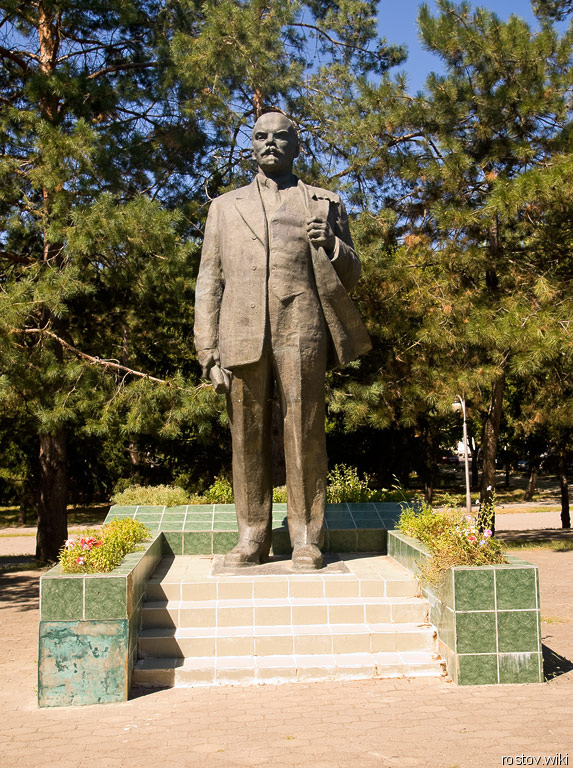 Темрюк, памятник В.И. Ленину